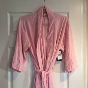 Comfy lightweight robe and slipper sock set